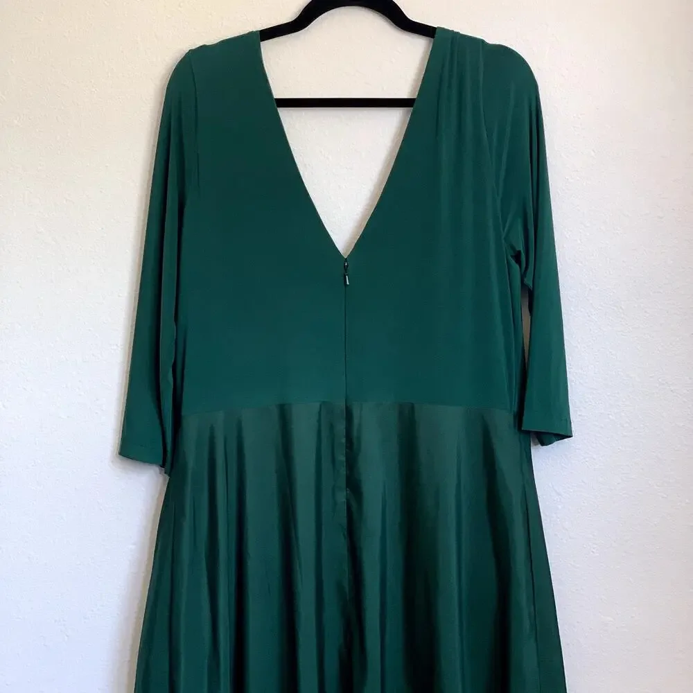 NEW Alfred‎ Sung Jersey Mikado V Neck 3/4 Sleeve A-Line Gown in Hunter Green - Picture 5 of 7